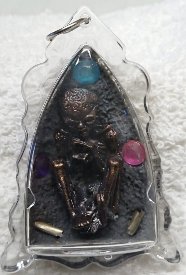 Guman Thong - takrut, gemstones and gold film. - Image 2