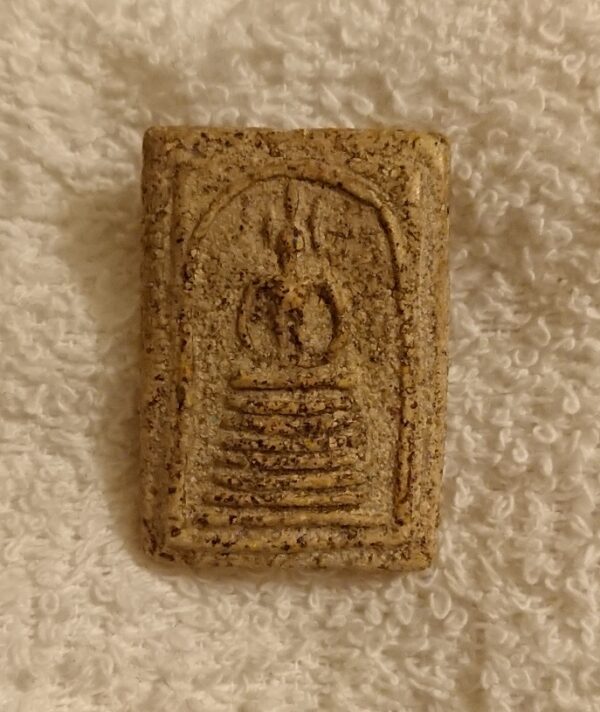 Antique Phra Somdej Ket Chaiyo. 7 chan Angthong.