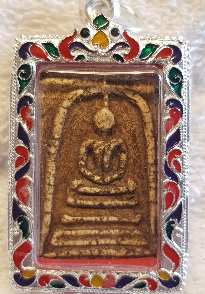 Buddha / Budda. Phra SOMDEJ. wat bangkhunprom. Chinese caracter