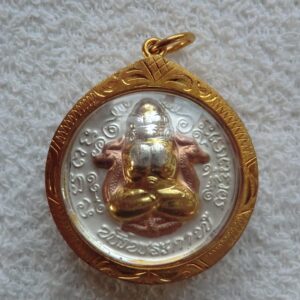 Buddha / Budda – amulet. Jatukam Ramathep. 2007.