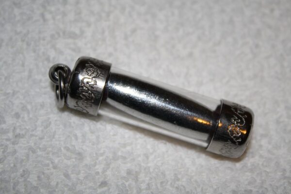 Buddha / Budda. Powerful leklai silver Takrot.