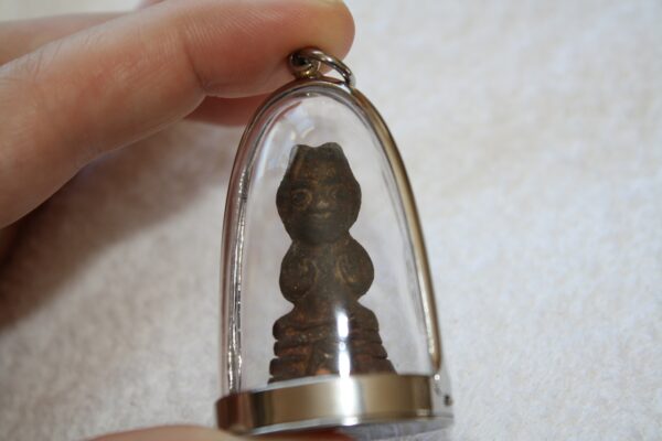Buddha / Budda. Kuman Thong - 80 year. LP Tae.