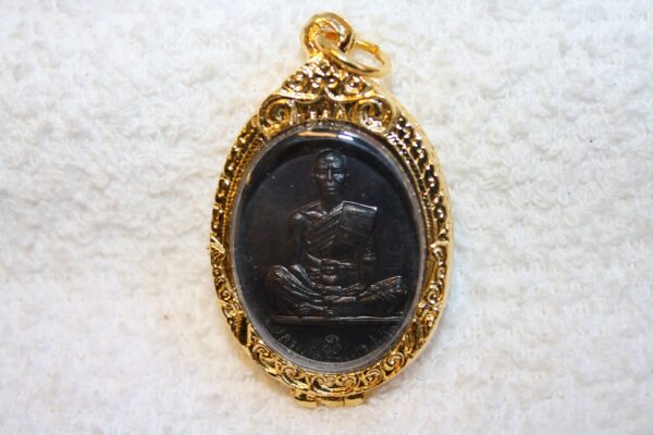 Buddha / Budda. LP Koon. year 2519. 36 year. - Image 2