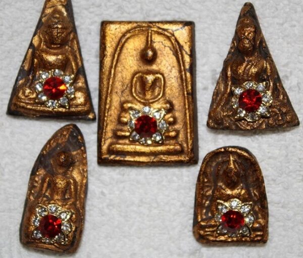 Set of 5 amulets / buddha - Benjapakee. Year 2398- 2411. - Image 2