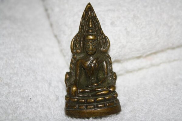 Phra Chinnarat. year 2485 - 70 years. Codes! - Image 4