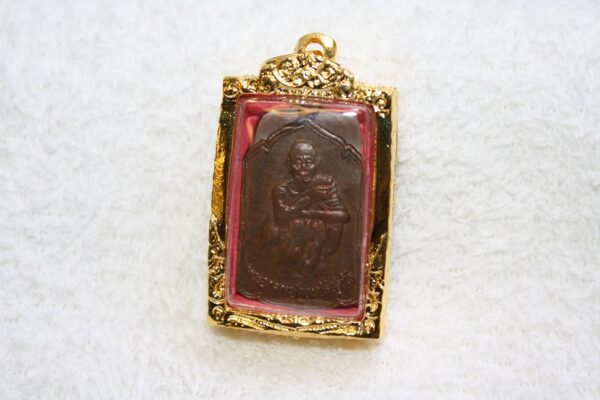 Buddha / Budda. LP Koon. year 2530. 25 year. - Image 2