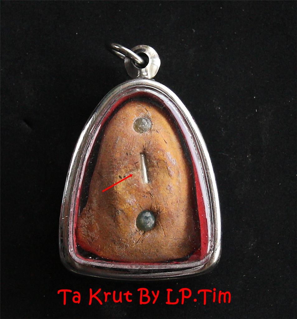 LP TIM Pidta Leklai. Embeded Takrut and 2 holy beads. 2518.