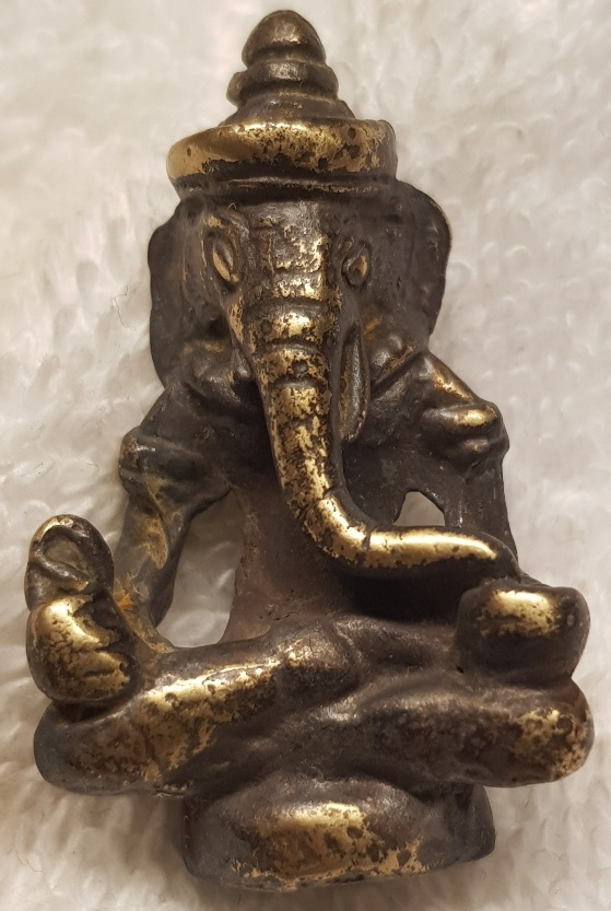 Old Ganesha. Phra Pikanet – Wat Suthat